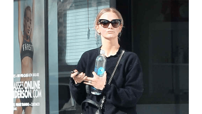 Ashlee Simpson says sister Jessica lost weight through 'dedication' Ashlee Simpson says sister Jessica lost weight through 'dedication'