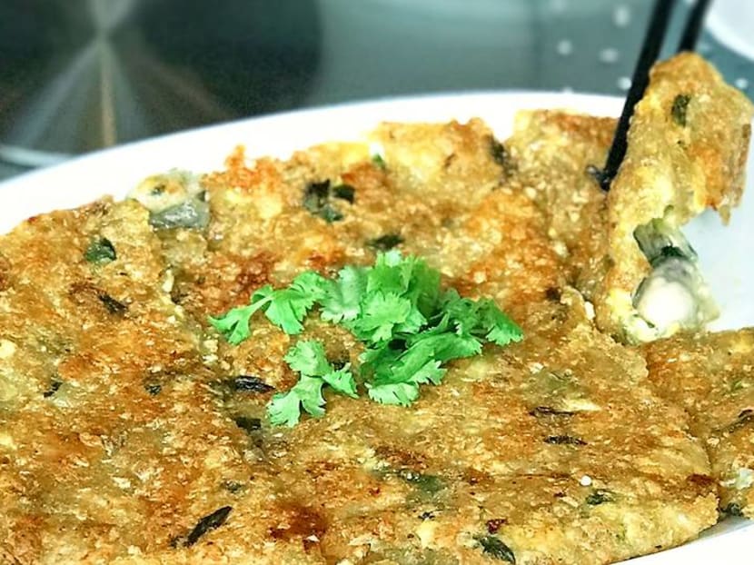 Best Thing We Ate This Week: Crisp-gooey orh luak at Chui Huay Lim Best Thing We Ate This Week: Crisp-gooey orh luak at Chui Huay Lim