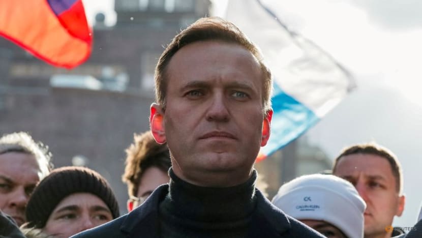 UK, US impose sanctions on Russian intelligence agents over Navalny poisoning UK, US impose sanctions on Russian intelligence agents over Navalny poisoning
