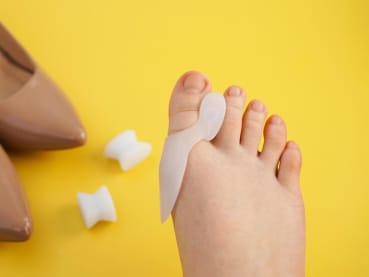 Bummed out over bunions: Do toe spacers and splints actually help relieve pain and swelling?