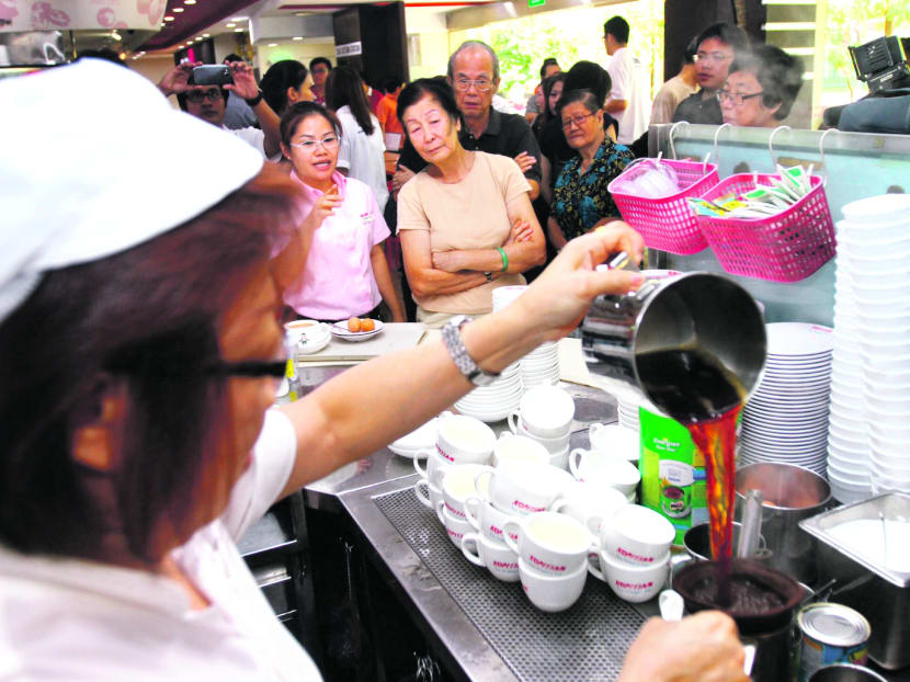 The fair let 
job-seekers learn about the working environment at food establishments. Photo: Ernest Chua