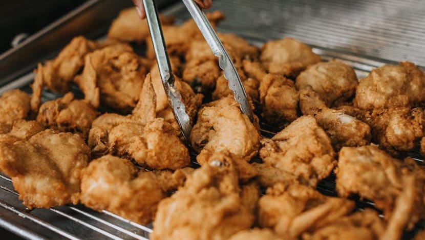 KFC outlet in Punggol has licence suspended for selling food that is unclean or contains foreign matter KFC outlet in Punggol has licence suspended for selling food that is unclean or contains foreign matter