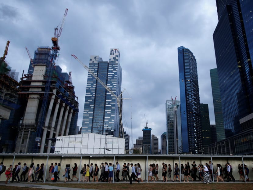 The latest Ministry of Manpower (MOM) report on the labour market conditions painted a mixed picture, with resident unemployment rate creeping up to a seven-year high, but real median monthy income rising at a faster pace compared to last year. Photo: Reuters