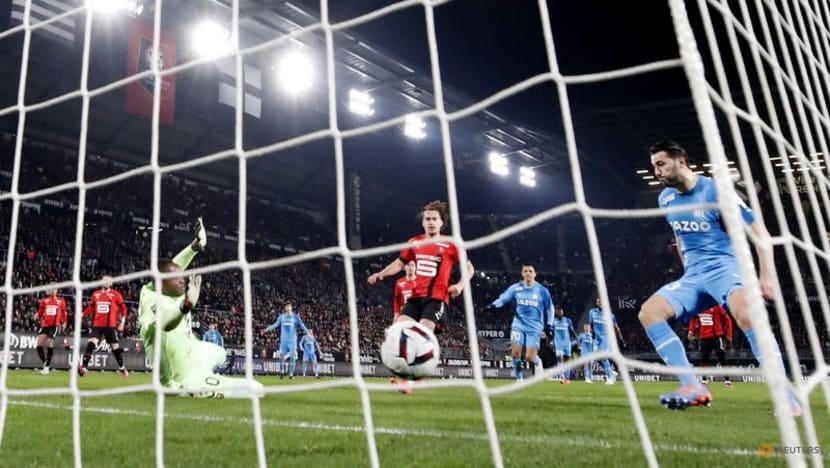 Marseille boost hopes of Champions League spot with another away win Marseille boost hopes of Champions League spot with another away win