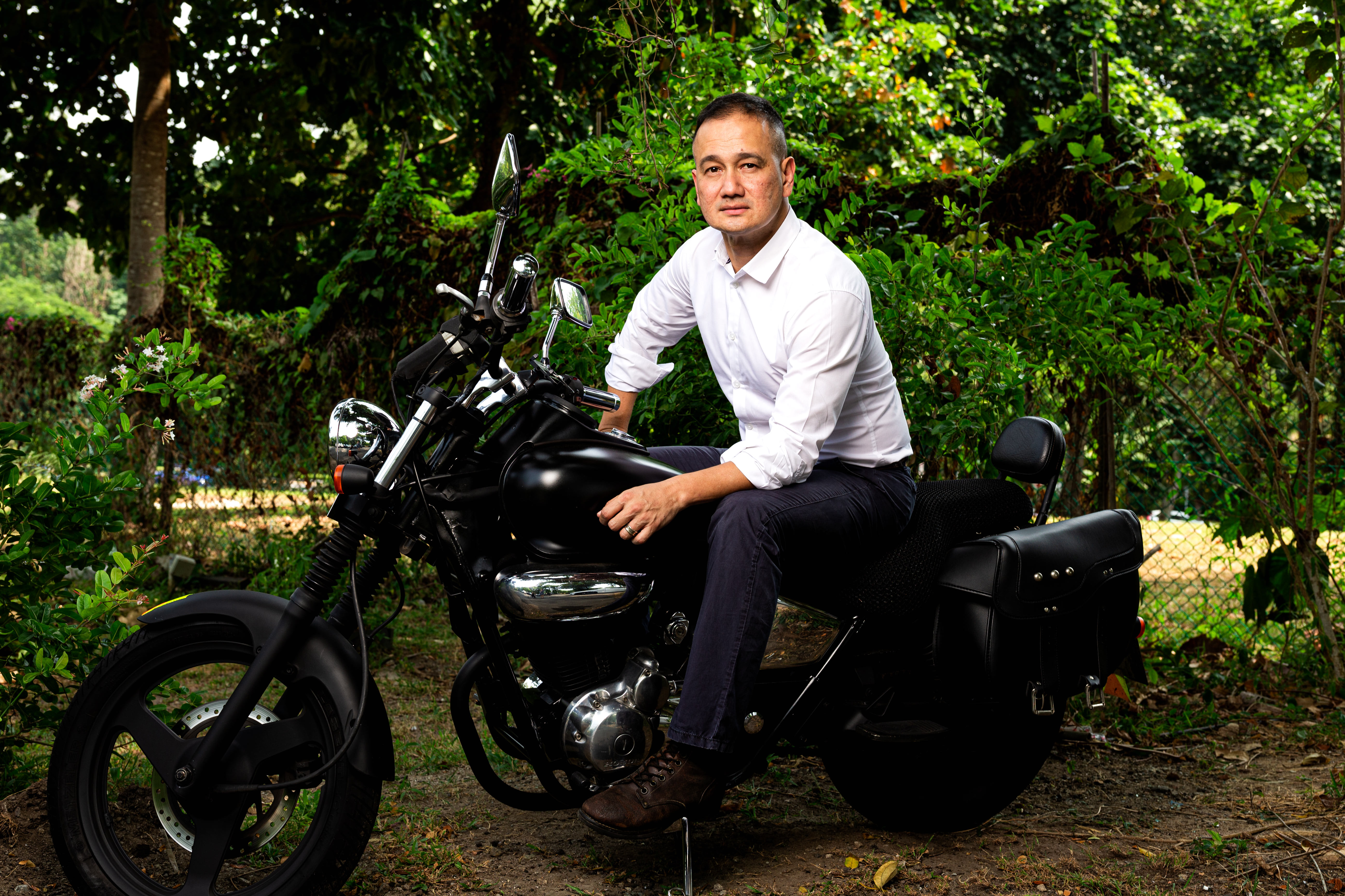 Gurmit Singh On How He Nearly Died Last Year, His “Epic Reduction In Salary” When He Left Full-Time Work & His Return To The Airwaves Gurmit Singh On How He Nearly Died Last Year, His “Epic Reduction In Salary” When He Left Full-Time Work & His Return To The Airwaves