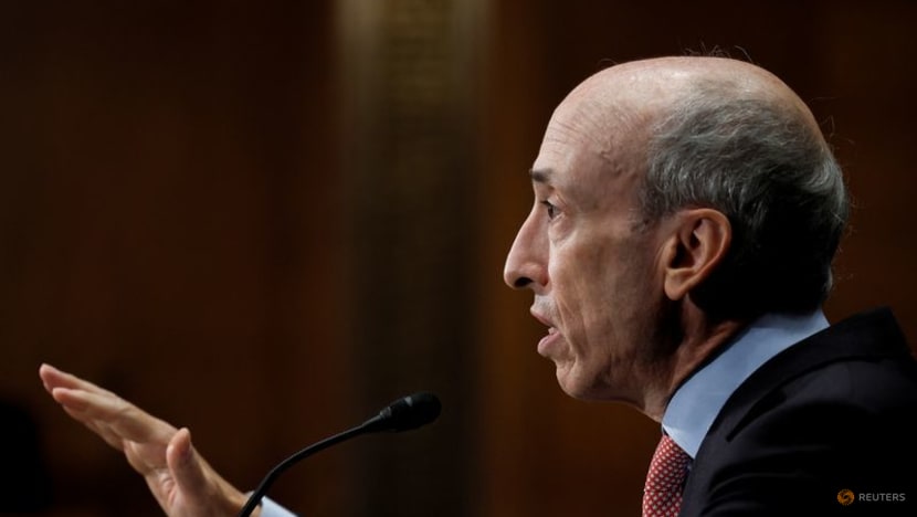 SEC chair says crypto intermediaries should comply with law SEC chair says crypto intermediaries should comply with law