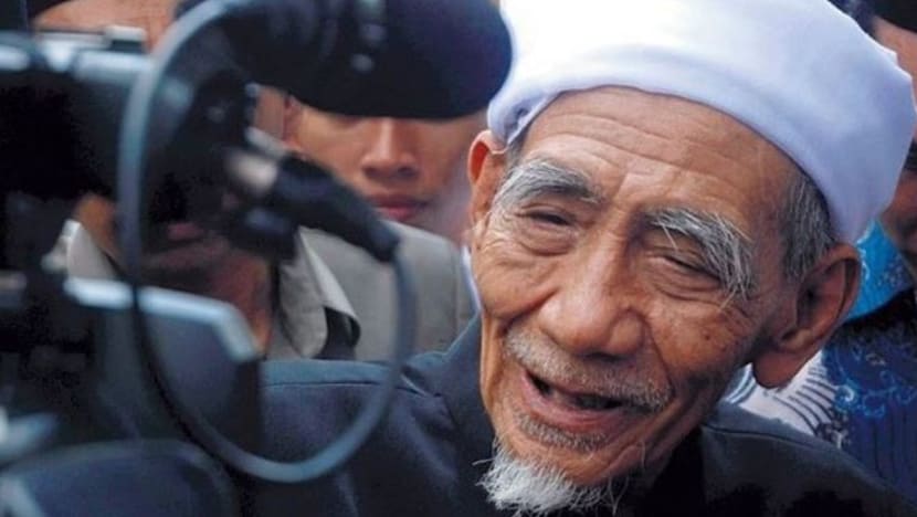 Pemergian tokoh agama Nahdatul Ulama "kehilangan bagi Indonesia", kata Joko Widodo, Ma'ruf Amin