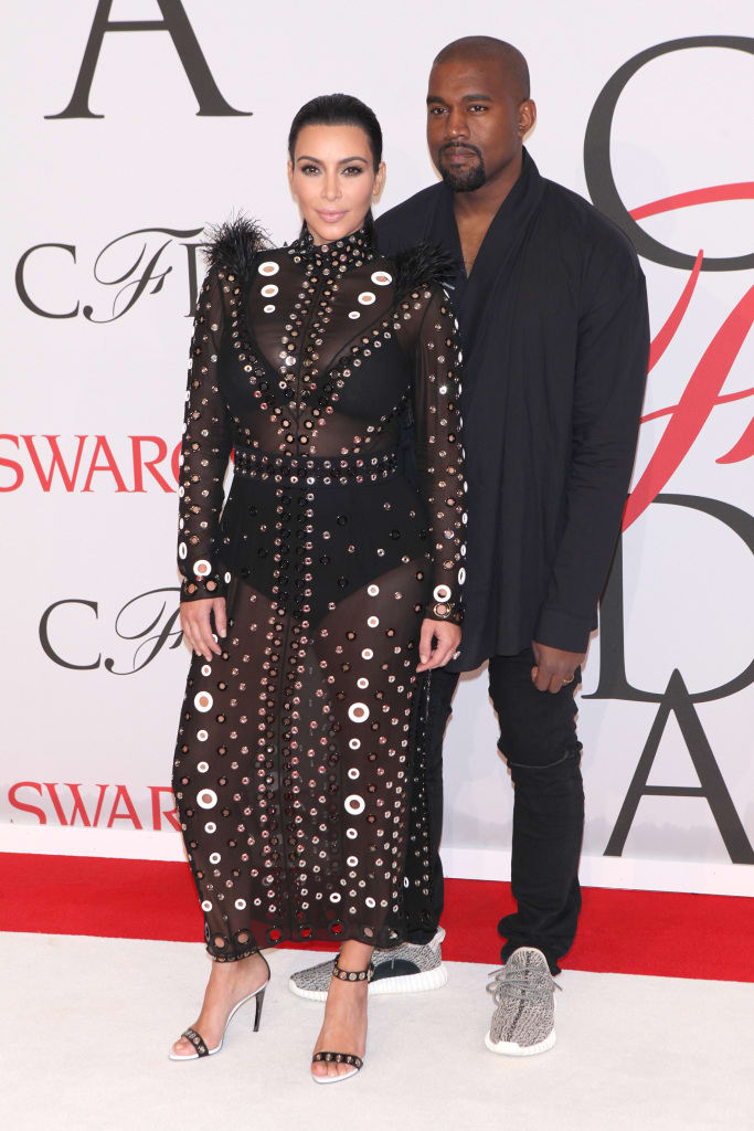 Kim Kardashian Returns To LA After Crisis Talks With Kanye West In