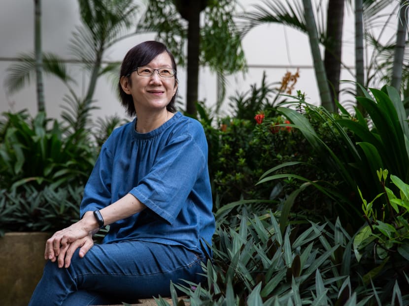 Deep brain stimulation drastically eased the uncontrollable tremors of Mdm Moo Fu Kang, who has Parkinson's disease. Deep brain stimulation drastically eased the uncontrollable tremors of Mdm Moo Fu Kang, who has Parkinson's disease.