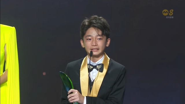 【红星大奖2023】王勇畯凭《医生不是神》夺“青苹果奖”