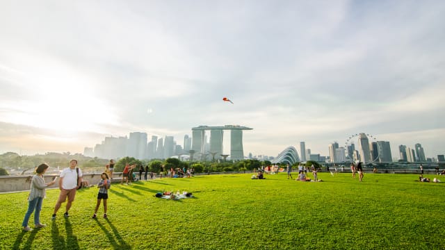 新加坡第二年蝉联  亚洲最幸福国家  