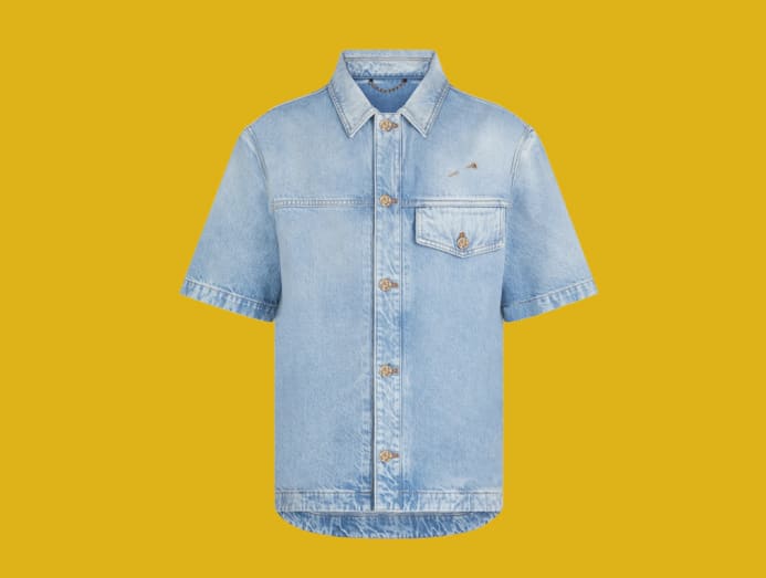 Going Ahead With A VTL Vacation? Essentials For Your Tropical Getaway - CNA Luxury 18 lv denim shirt