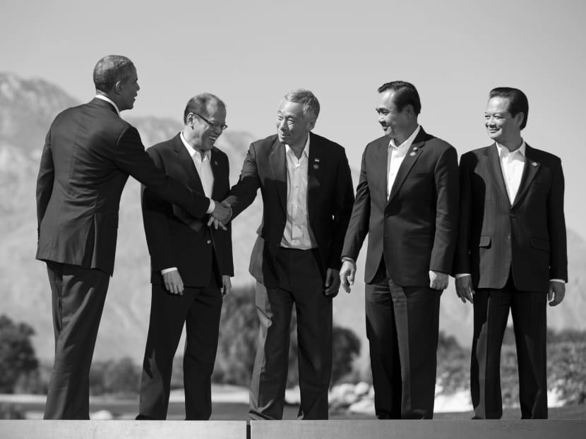 US President Barack Obama with ASEAN leaders in Sunnylands, California, in February. With US-China tensions at a medium level, ASEAN countries would profit from the separate efforts of both countries to ‘win friends and influence people’. Photo: AP
