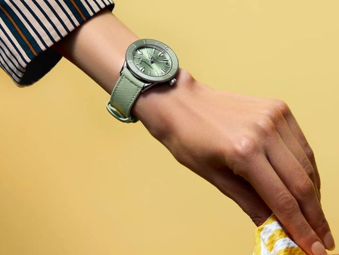 No bling, no fuss: The best everyday watches for women to wear in 2021 - CNA  Luxury