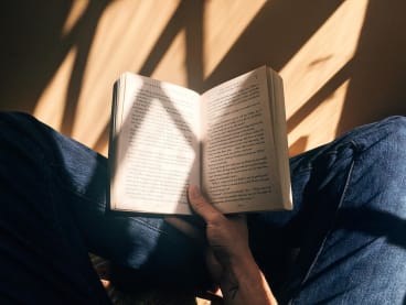 Fewer Primary 4 children said that they like reading "a lot", a study has found.
