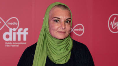 "Starving" Sinead O'Connor Pleads With Fans For Food Amid Agoraphobia Battle