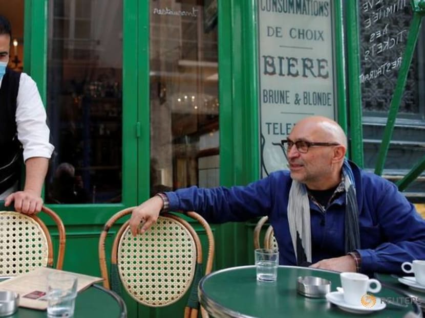 Eating like the English? French curfew puts early dinner on menu Eating like the English? French curfew puts early dinner on menu