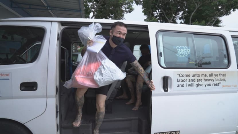 ep2 3 graceson reaches halfway house