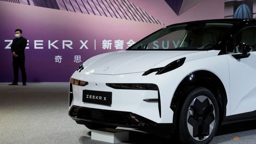 As EV costs tumble in China, an export wave builds 