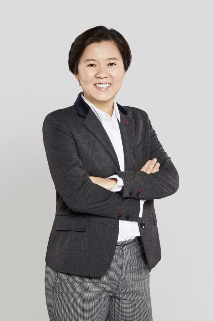 Cheong Yan Peng 高级编审 (华语戏剧制作) Cheong Yan Peng 高级编审 (华语戏剧制作)