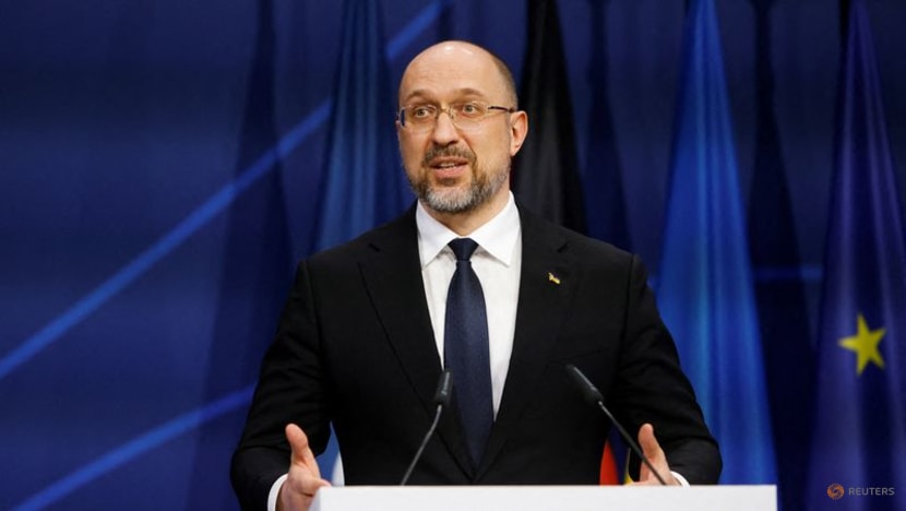 Ukraine needs US$1 billion quickly to restore infrastructure Ukraine needs US$1 billion quickly to restore infrastructure