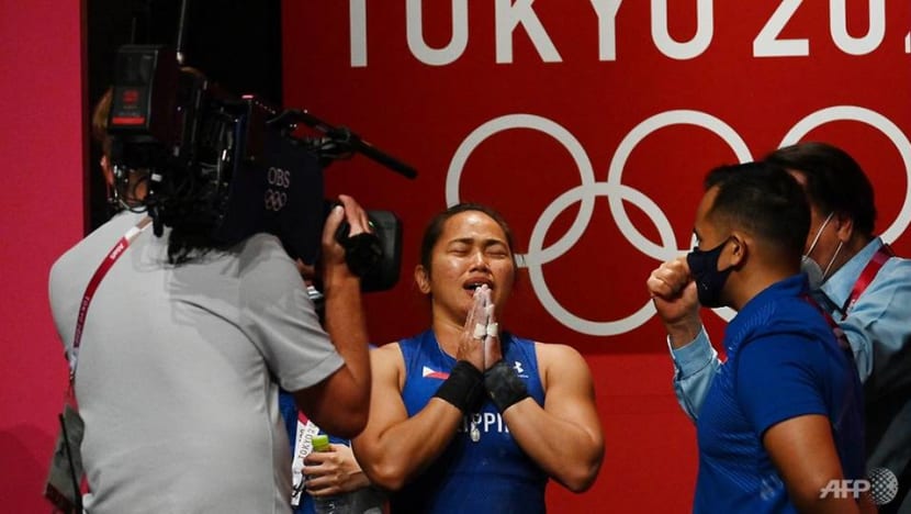 Weightlifter Diaz wins first ever Olympic gold for ...