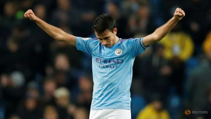 City defender Garcia rejects contract offer amid Barca links City defender Garcia rejects contract offer amid Barca links