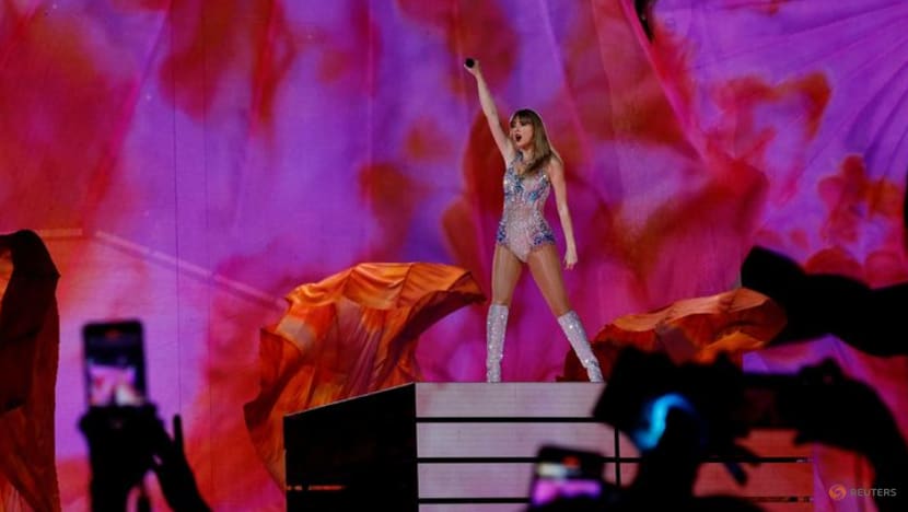 2024 02 10t171700z 1 lynxnpek1906b rtroptp 3 people taylor swift japan