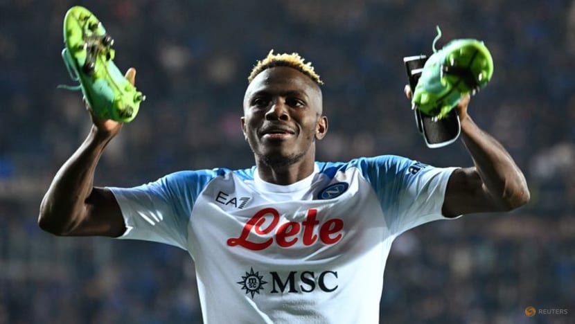 Napoli fight back to earn 2-1 win at Atalanta in top-of-the-table clash Napoli fight back to earn 2-1 win at Atalanta in top-of-the-table clash