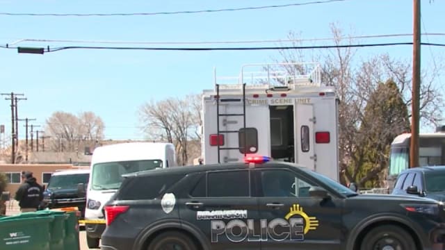 美国警方找错门点错相 男子持械应门被打死