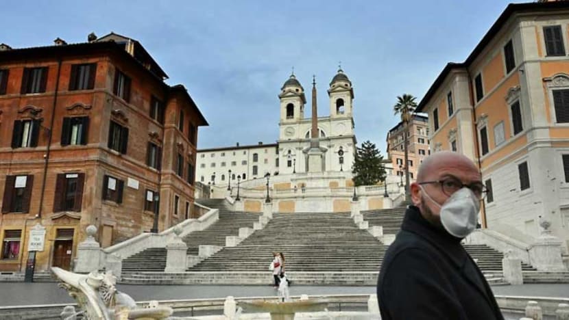 Italy death toll jumps past 1,000 as Milan bourse nosedives Italy death toll jumps past 1,000 as Milan bourse nosedives