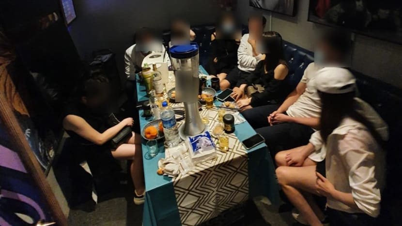 The police are investigating 28 persons for alleged non-compliance with Covid-19 regulations. The police are investigating 28 persons for alleged non-compliance with Covid-19 regulations.