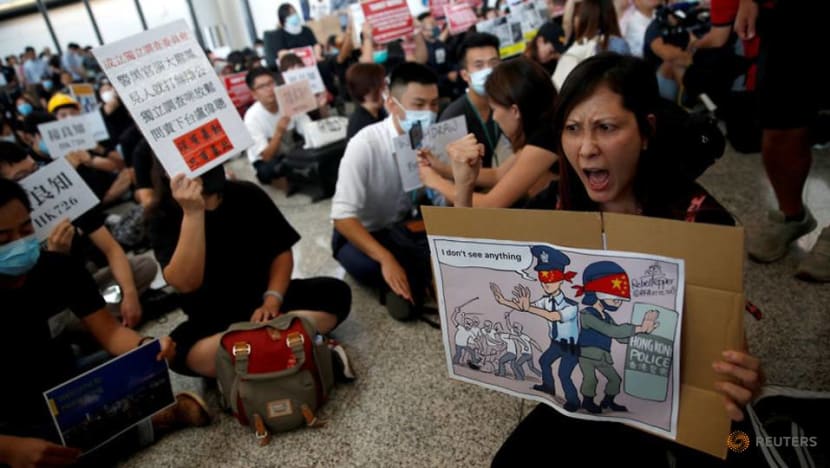Protesters calling for 'free Hong Kong' converge on airport Protesters calling for 'free Hong Kong' converge on airport