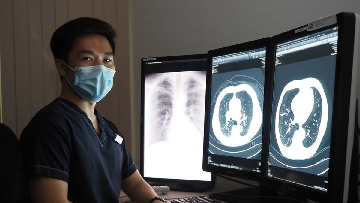 On The Lookout For White Shadows How Tan Tock Seng Hospital Uses X Rays In The Fight Against Covid 19 Cna