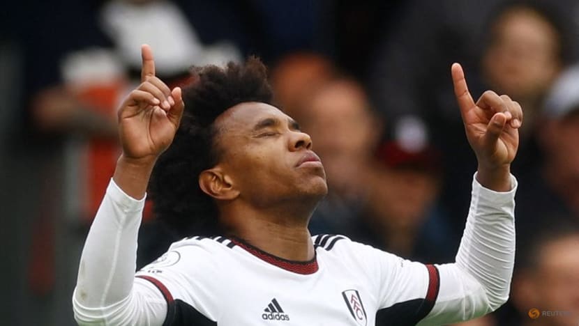 Leicester's relegation worries deepen after 5-3 loss at Fulham