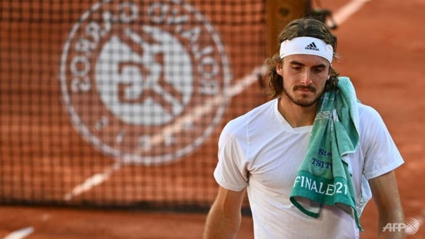 Tennis: Grieving Tsitsipas pulls out of Wimbledon warm-up in Halle Tennis: Grieving Tsitsipas pulls out of Wimbledon warm-up in Halle