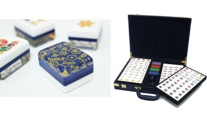 Singapore Airlines Now Sells A Mahjong Set With The Iconic Batik Print On The Tiles