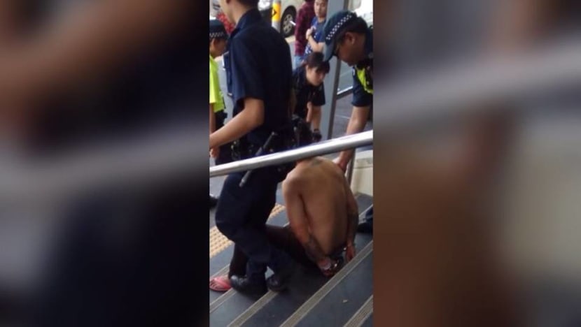 Food delivery man using illegal e-scooter arrested in Yishun Food delivery man using illegal e-scooter arrested in Yishun