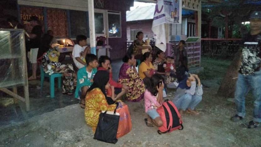 Major 7.3 quake hits remote Malukus in eastern Indonesia Major 7.3 quake hits remote Malukus in eastern Indonesia