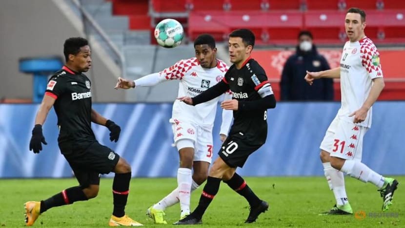 Football: Leverkusen squander two-goal lead to draw 2-2 with Mainz Football: Leverkusen squander two-goal lead to draw 2-2 with Mainz