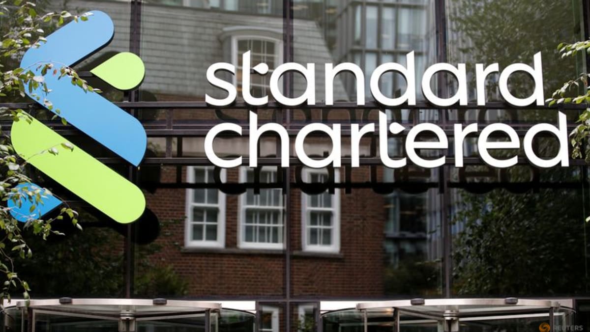 Standard Chartered mengalahkan perkiraan dengan lonjakan laba sebesar 40%, meningkatkan prospek pendapatan