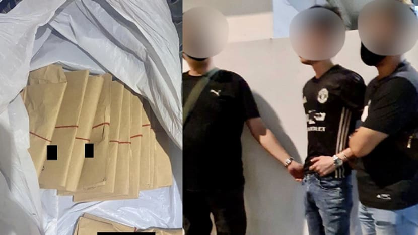 CNB arrests 12, seizes drugs worth more than S$152,000 CNB arrests 12, seizes drugs worth more than S$152,000