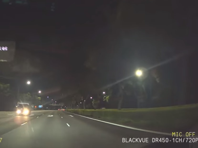 Screenshot taken from the video of the incident which was posted on a public Facebook group on Thursday (Oct 17). The video shows the lorry going against the flow of traffic. Screenshot taken from the video of the incident which was posted on a public Facebook group on Thursday (Oct 17). The video shows the lorry going against the flow of traffic.