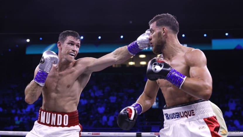 Smith moves closer to becoming a two weight world champion Smith moves closer to becoming a two weight world champion