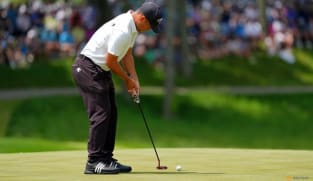 Flawless Schauffele ties major record with 62 at PGA Championship