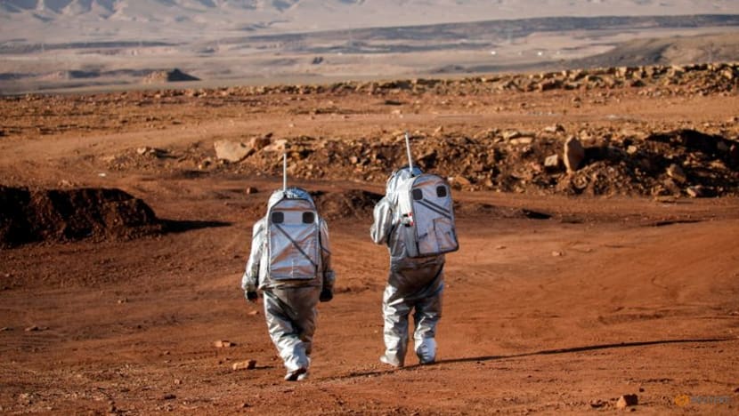 In a rocky Israeli crater, scientists simulate life on Mars In a rocky Israeli crater, scientists simulate life on Mars