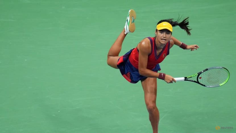 Tennis:
Raducanu, Fernandez set up battle of teens in US
Open final Tennis:
Raducanu, Fernandez set up battle of teens in US
Open final