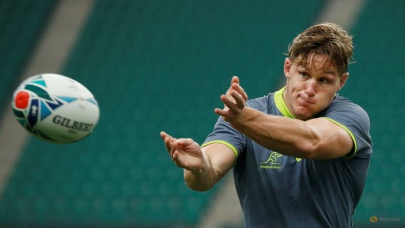 Rugby:
Wallabies 'great' Hooper sets leadership standard for Australia Rugby:
Wallabies 'great' Hooper sets leadership standard for Australia