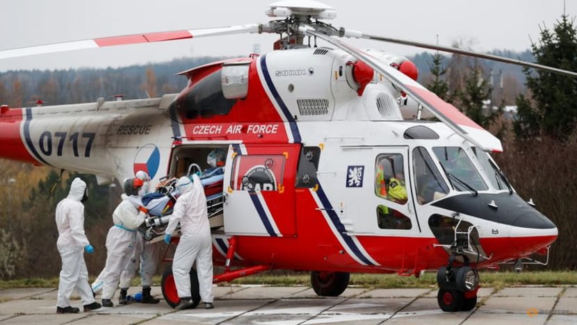 Czechs order bars and restaurants shut early, president taken to hospital with COVID-19 Czechs order bars and restaurants shut early, president taken to hospital with COVID-19