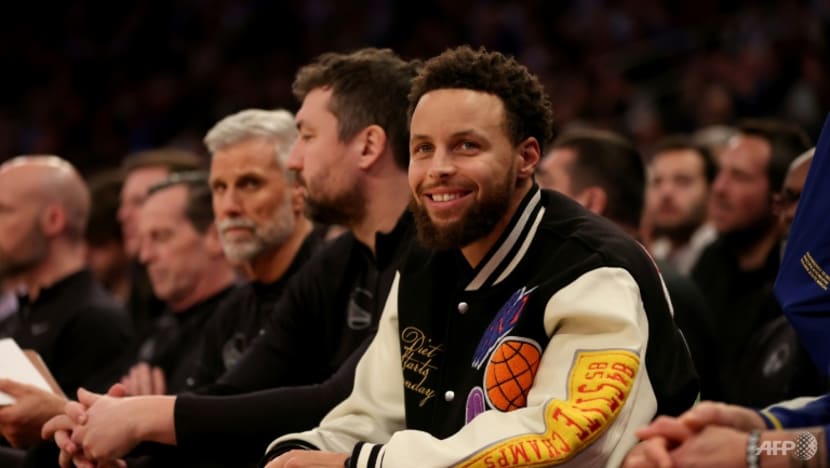 Curry will be out at least two more weeks for NBA Warriors Curry will be out at least two more weeks for NBA Warriors